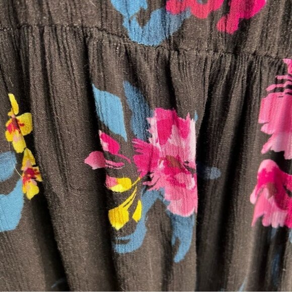 TORRID  Floral Babydoll Tunic Top Size 3 - Picture 4 of 11